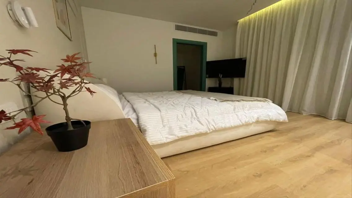 Cozy Fully Furnished Apartment Near T Services