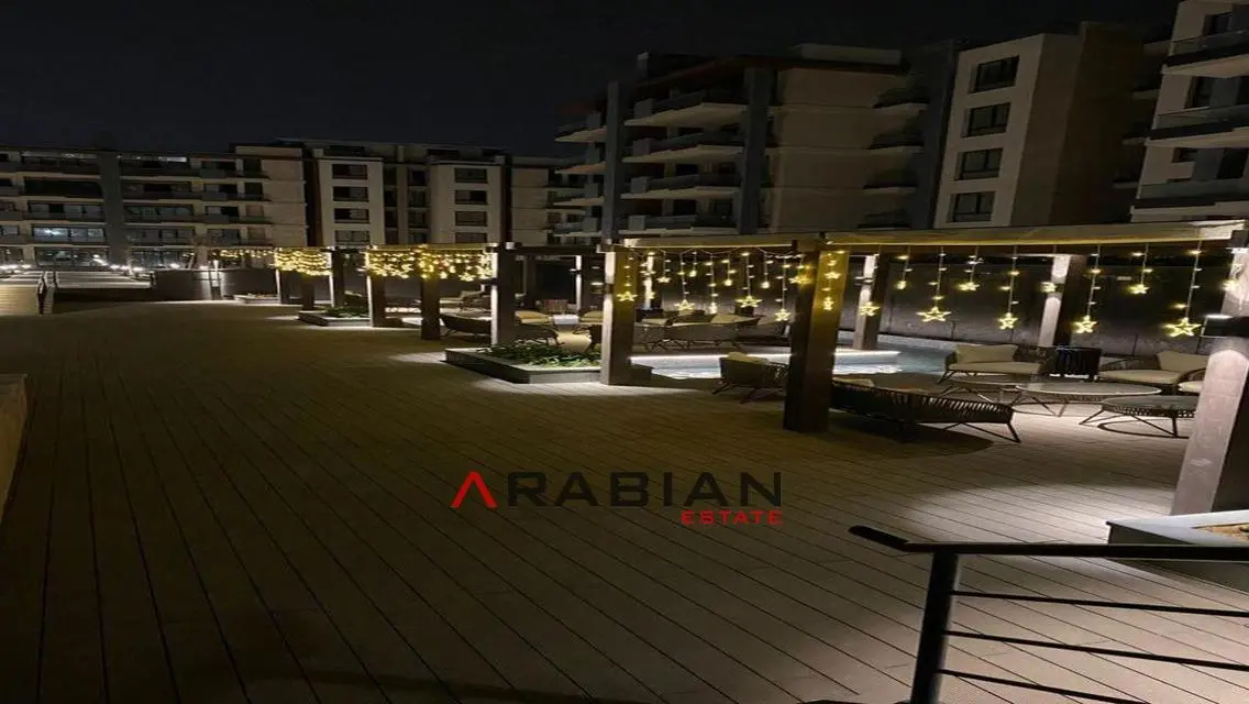 rtm apt 140m next to auc inst 5 years