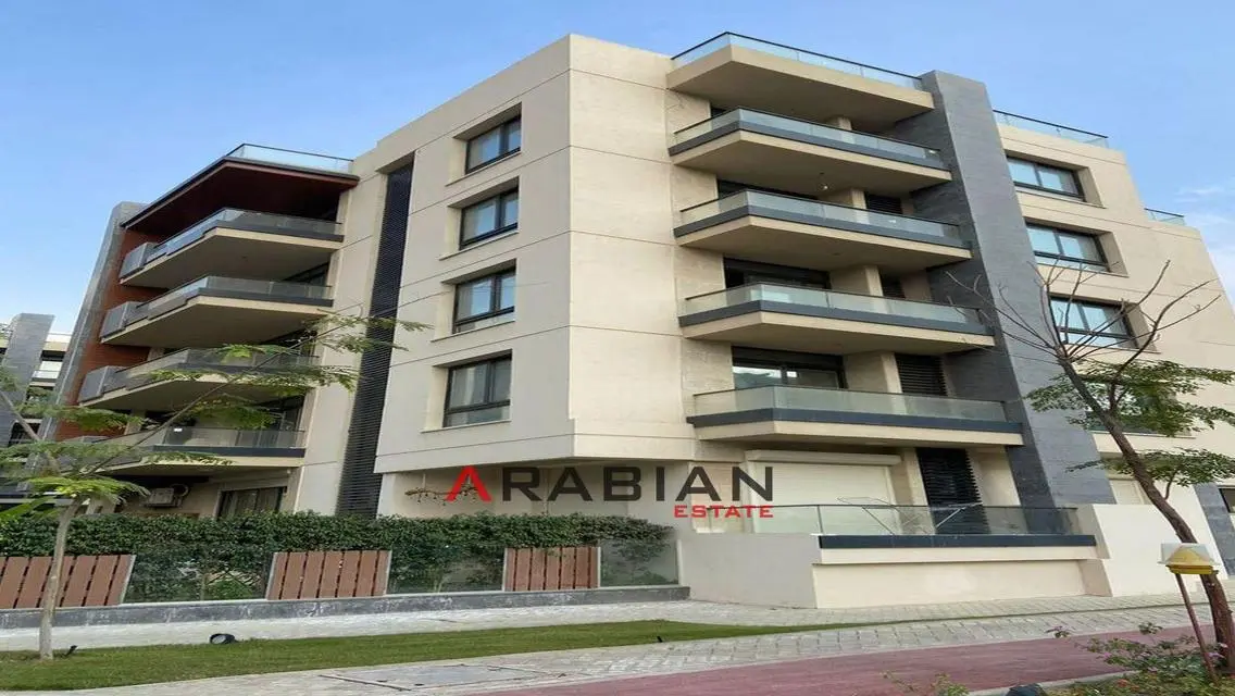 rtm apt 140m next to auc inst 5 years