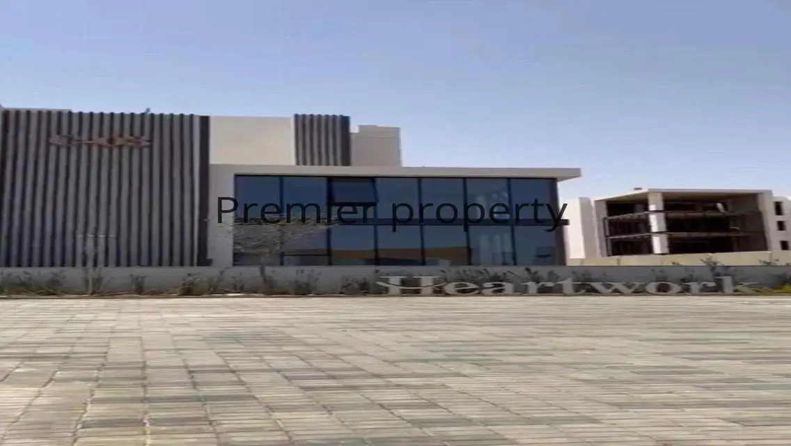 Premium Administrative Office in Heart Work