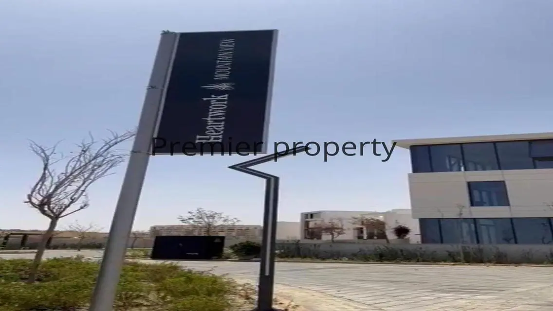 Premium Administrative Office in Heart Work