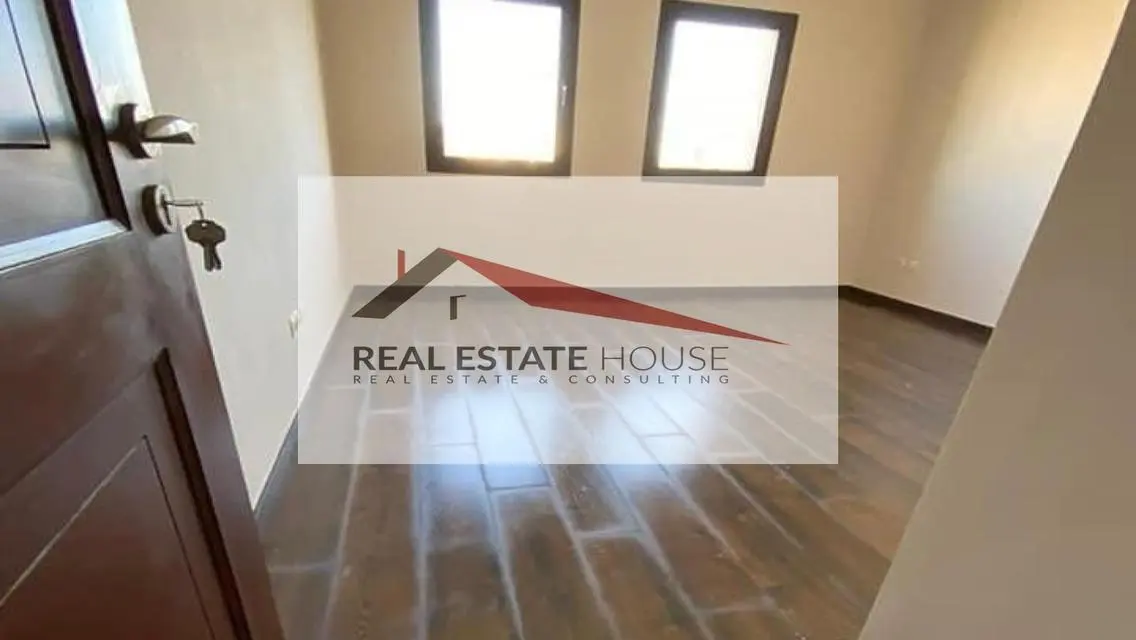   Apartment with private garden for rent- Mivida 