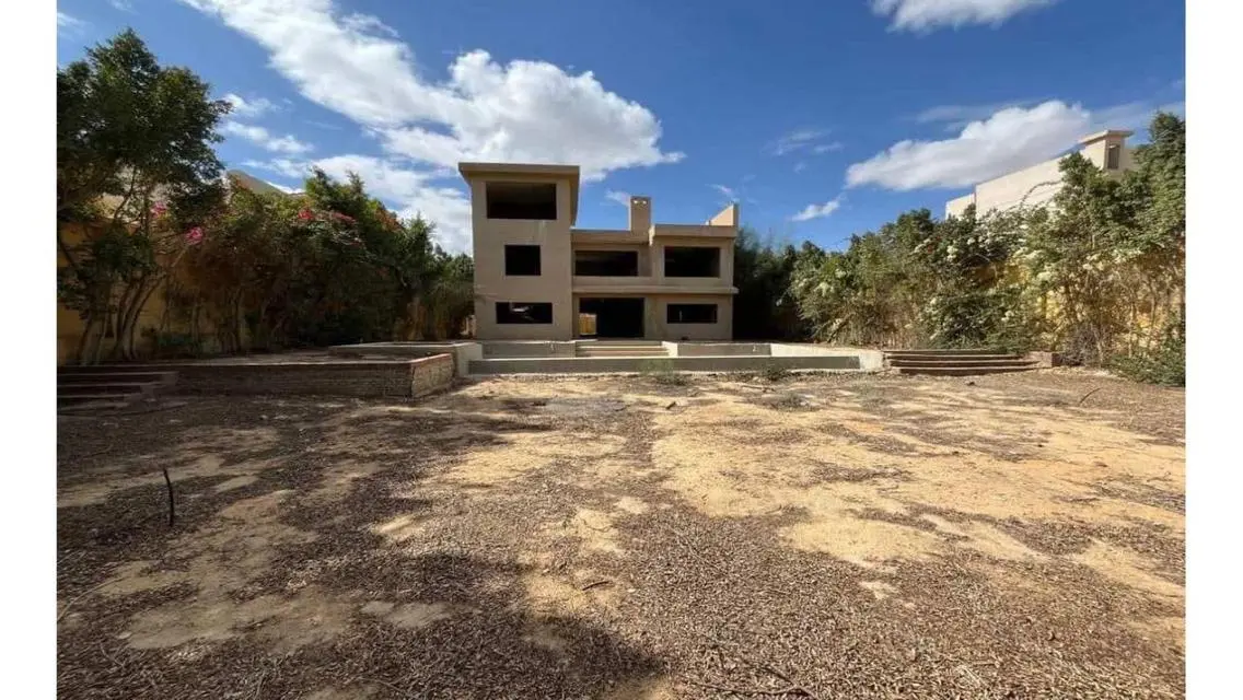 Villa for sale in Tara, Sheikh Zayed Compounds