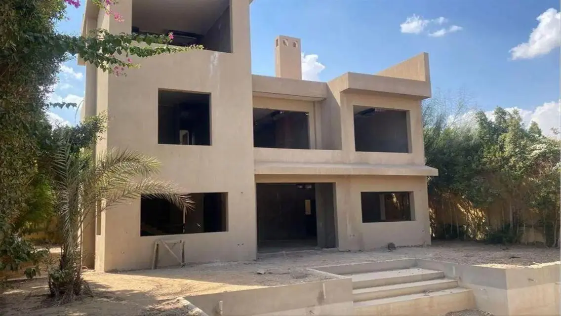 Villa for sale in Tara, Sheikh Zayed Compounds