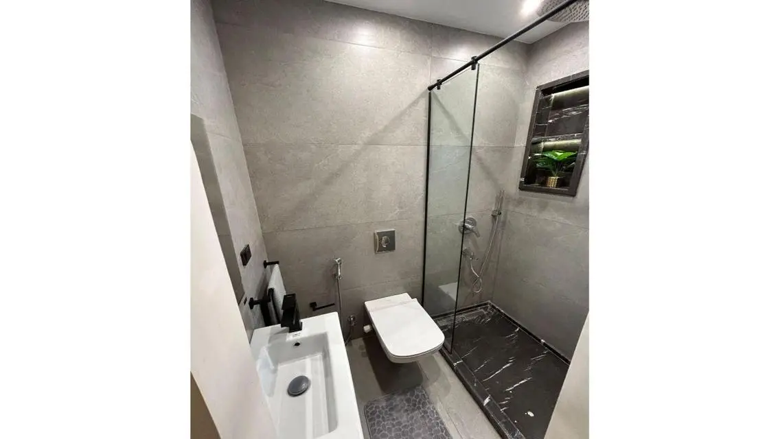 2 bedroom fully furnished apartment in The Village