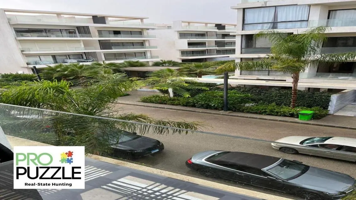Apartment for Rent in Lake View