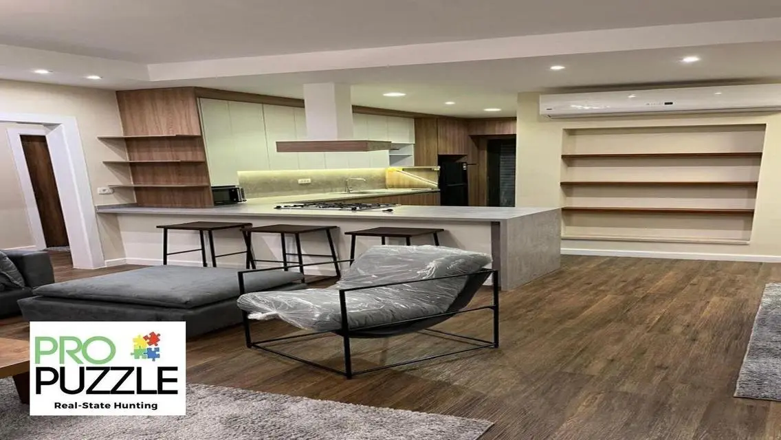 Apartment for Rent in Lake View