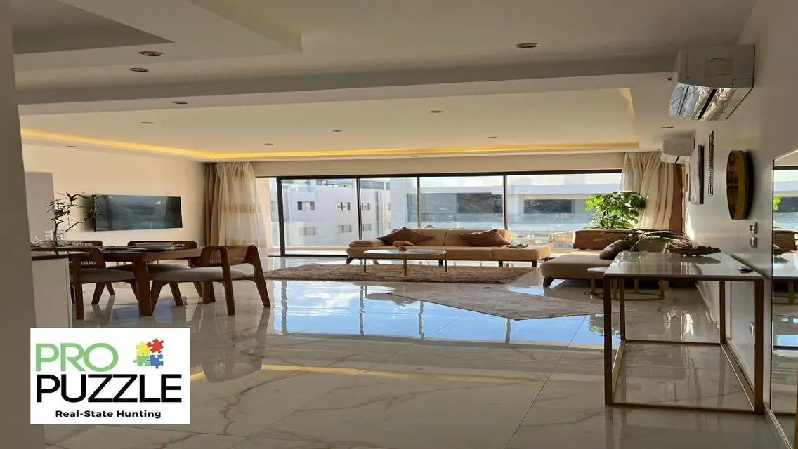 Apartment for Rent in Lake View - Lakefront View