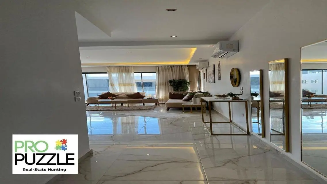 Apartment for Rent in Lake View - Lakefront View