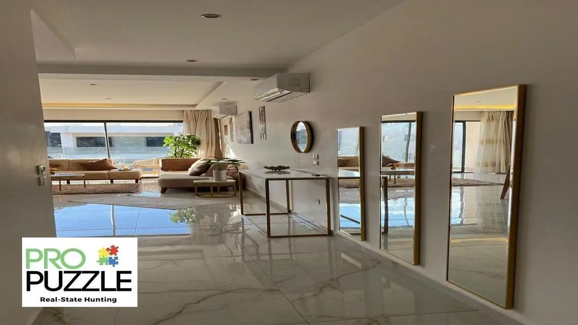 Apartment for Rent in Lake View - Lakefront View
