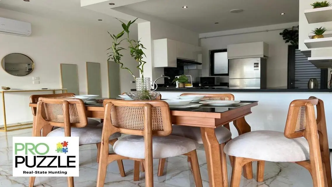 Apartment for Rent in Lake View - Lakefront View