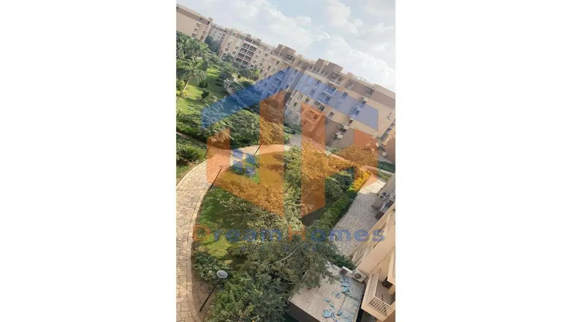 فرصه للسكن في مدينتي شقه للبيع في B11 بمساحه 133