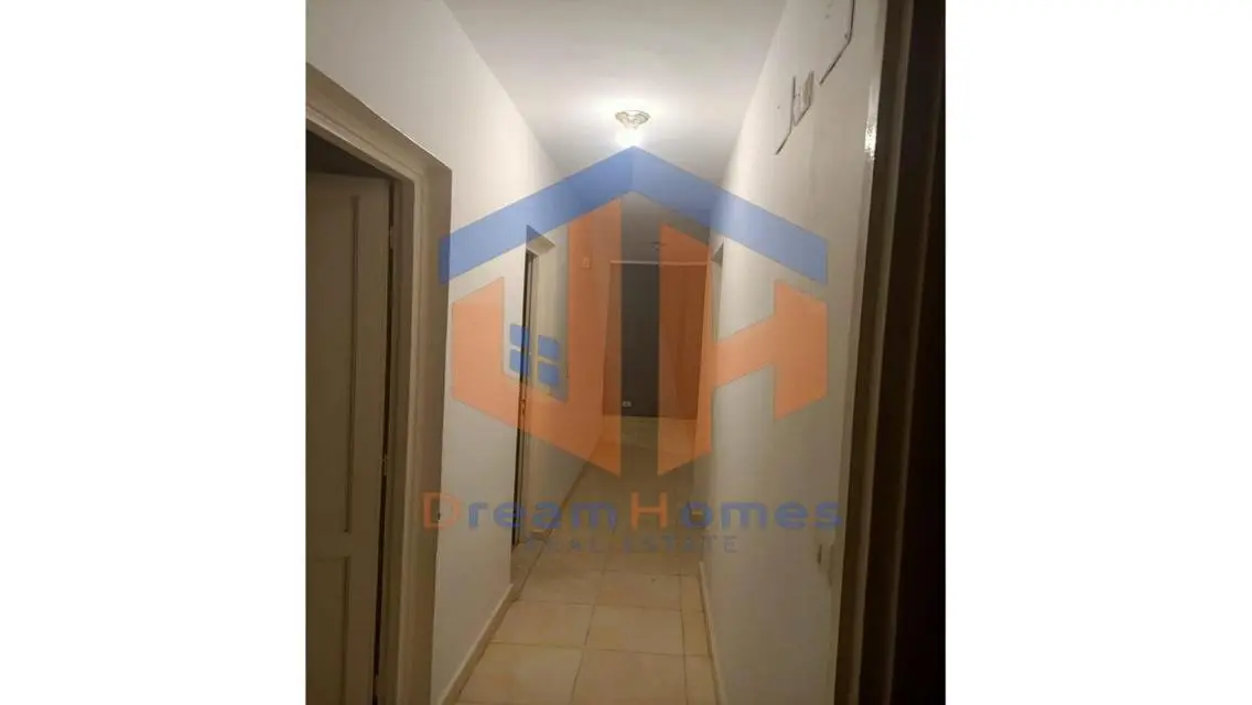 فرصه للسكن في مدينتي شقه للبيع في B11 بمساحه 133