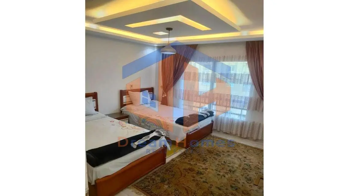 فرصه للسكن ف مدينتي شقه للايجار المفروش بمساحه 145