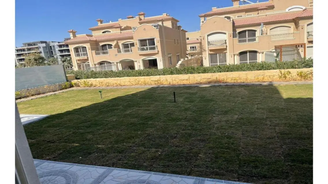 Fully furnished villa with pool view Patio Oro