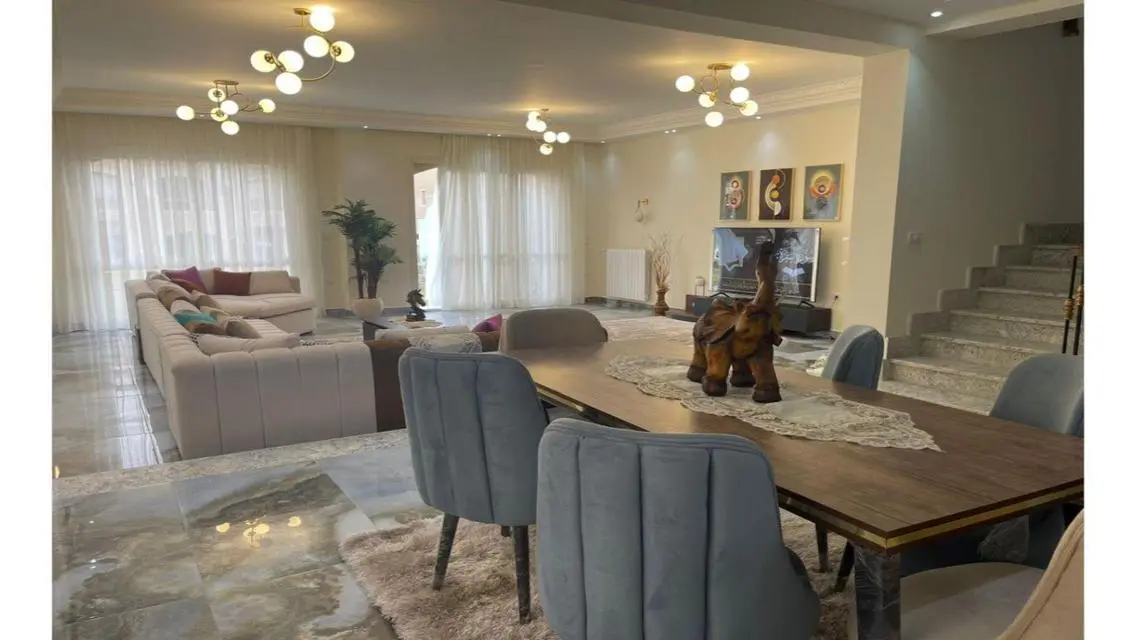 Fully furnished villa with pool view Patio Oro
