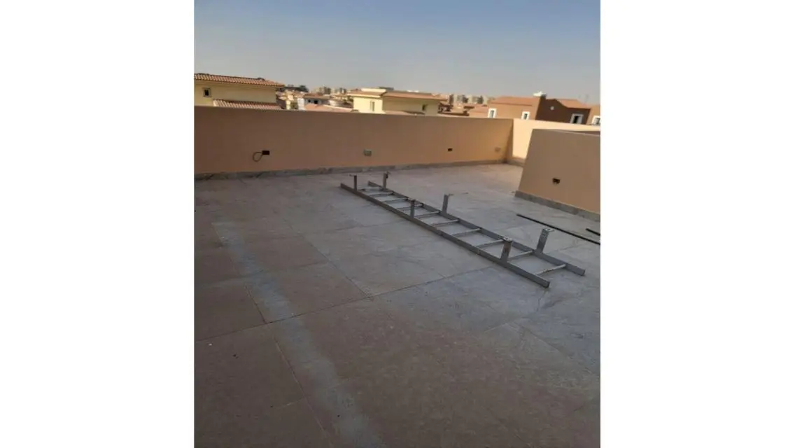 فيلا 602م مطبخ وتكيفات اول سكن كمبوند هايد بارك