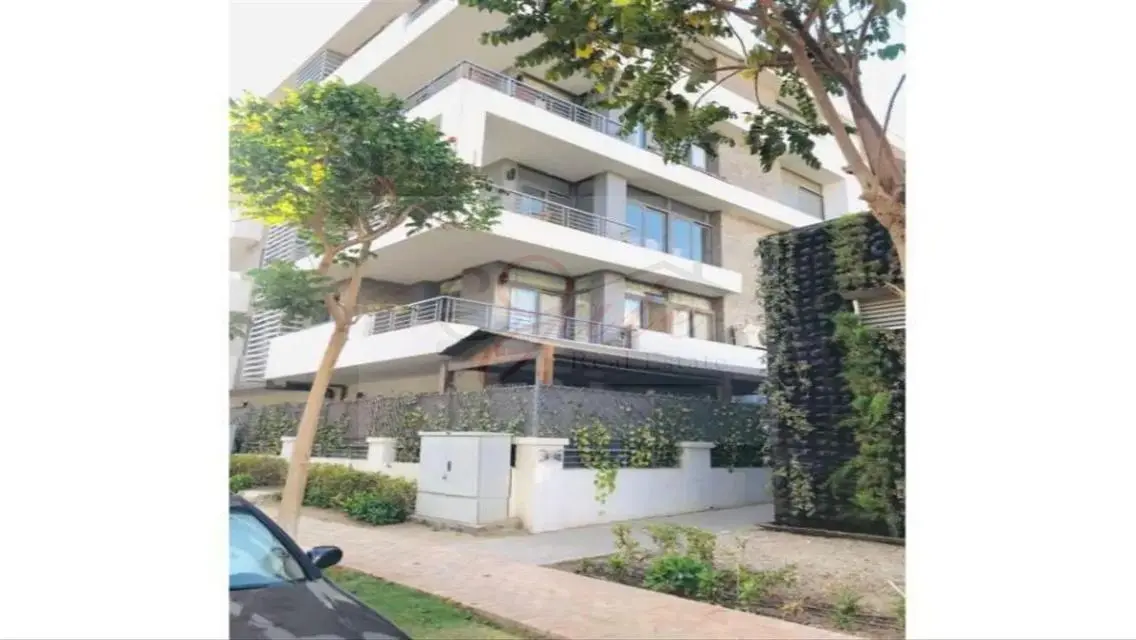 Loft under market price-TajCity infront of airport