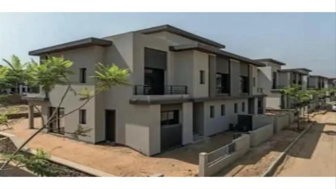 Prime Location Twin House for sale at Creek Town