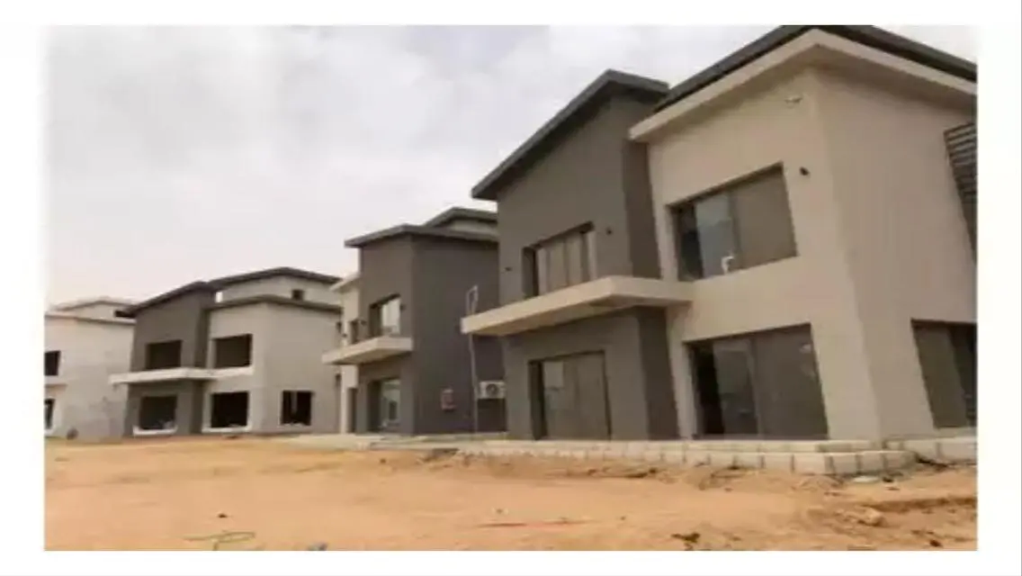 Prime Location Twin House for sale at Creek Town
