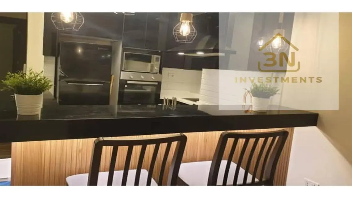Fully Furnished - Luxury Unit in a Prime Location