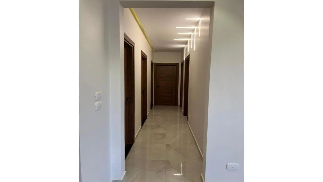 Semi furnished apartment landscape Eastown