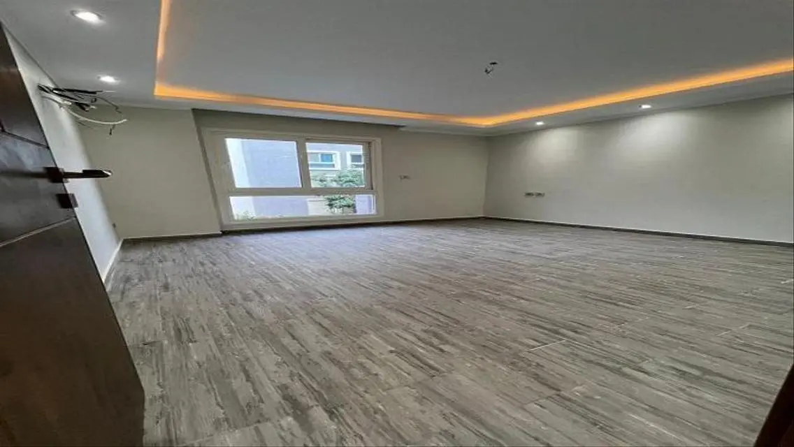 Duplex RTM+Furnitured Next to Hyde Park New Cairo