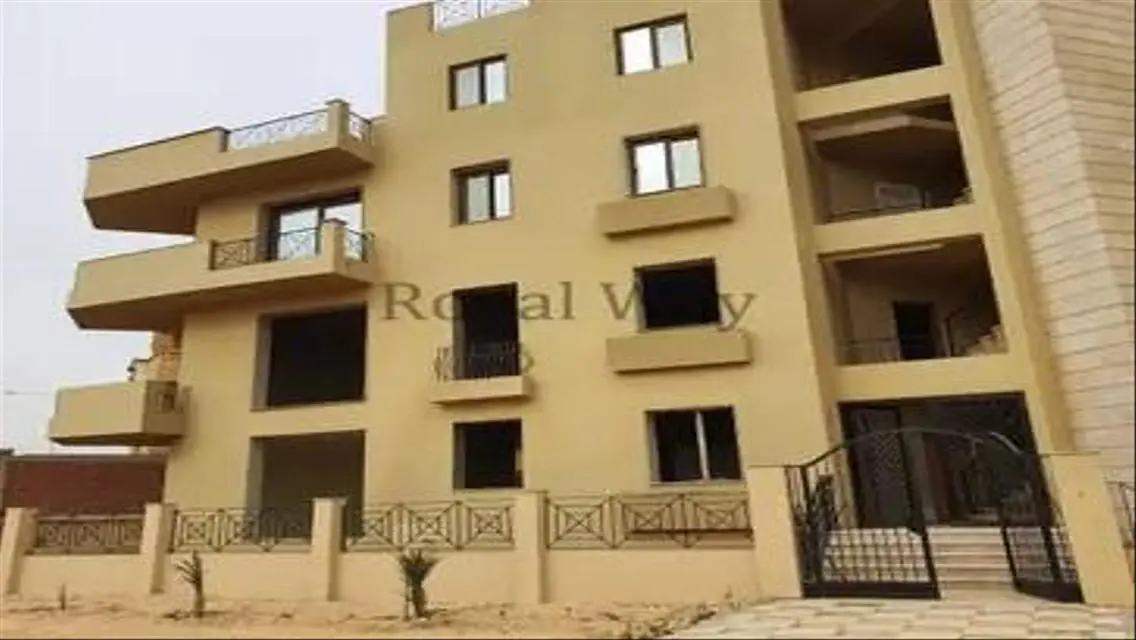 شقة أرضية واسعة للبيع بغرب سوميد