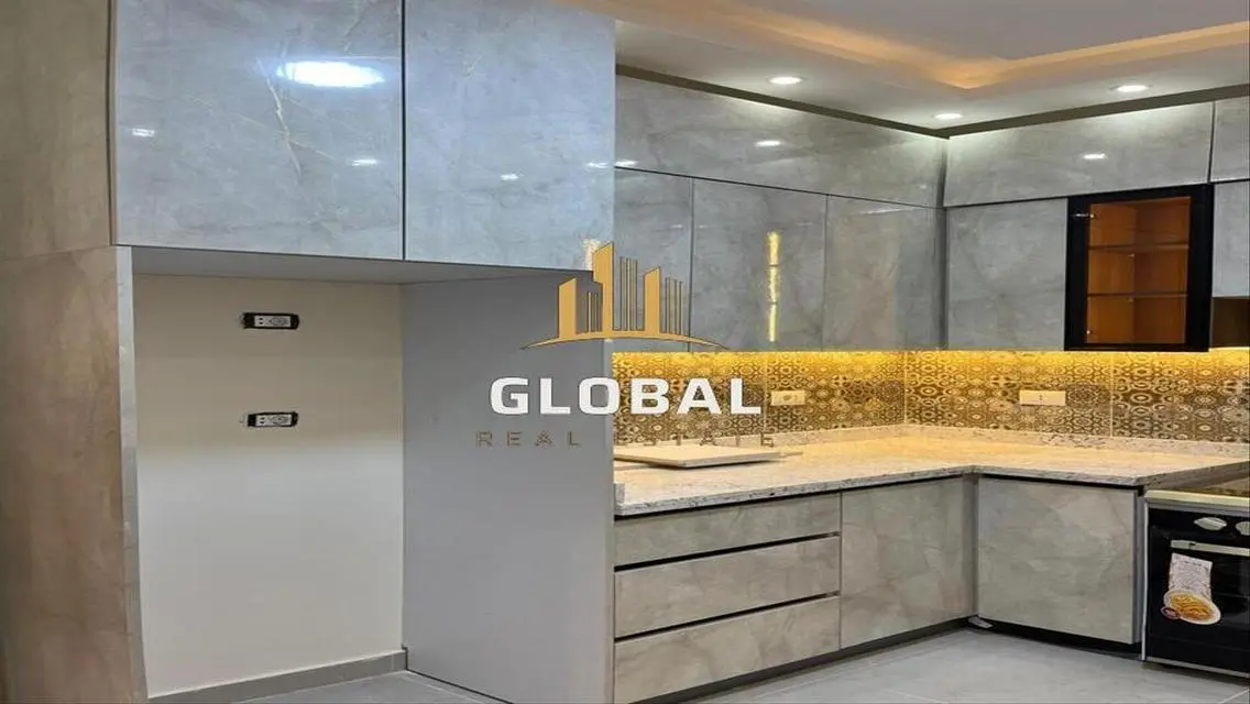 Luxury Apartment in Hyde Park 40000