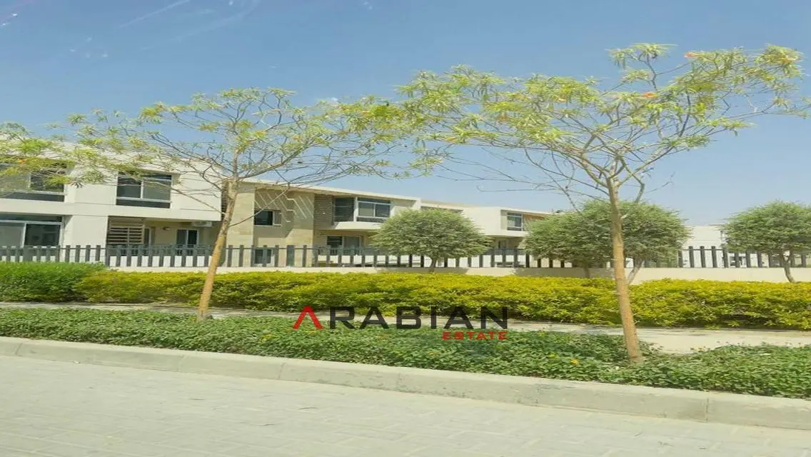 without dp own villa 155m inst 12y