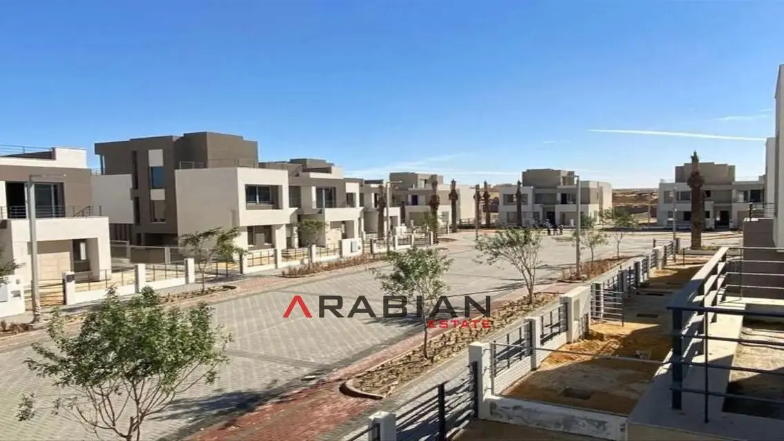 مقدم 5% تاون هاوس 225م قسط 9سنين