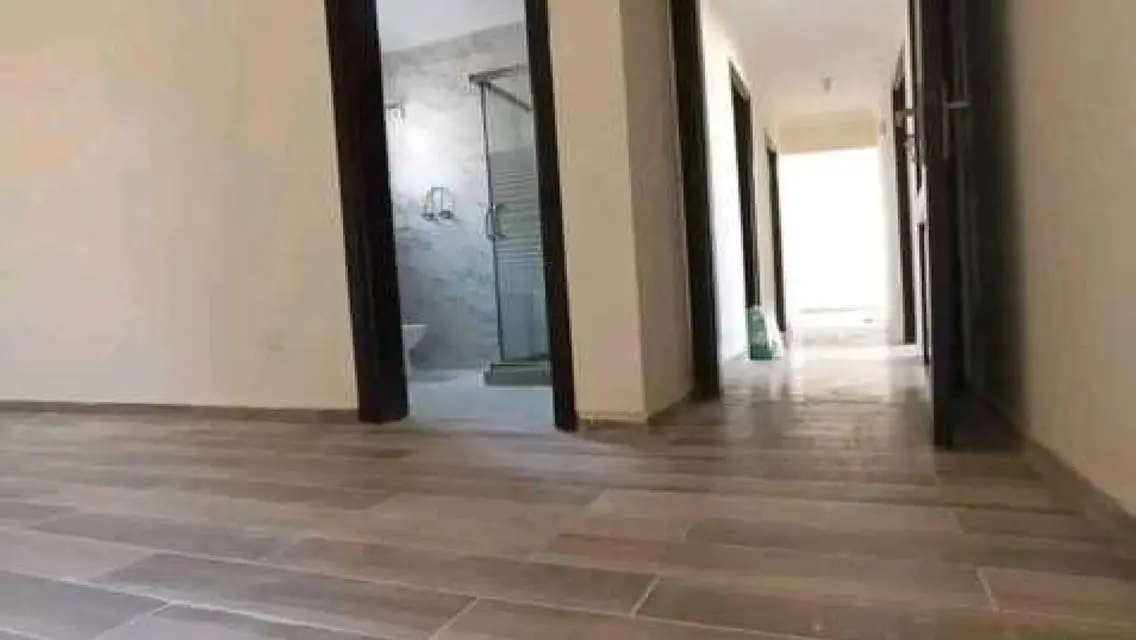 شقه الايجار فى كمبوند  جنه 2 الشيخ زايد 