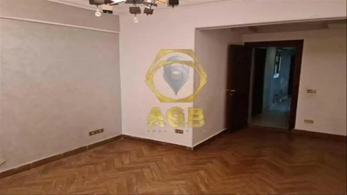 Apartment 250 m, Taha Hussein Street, New Nozha