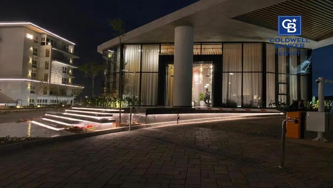 اي فيلا روف فيو مفتوح موقع متميز في اي سيتي التجمع