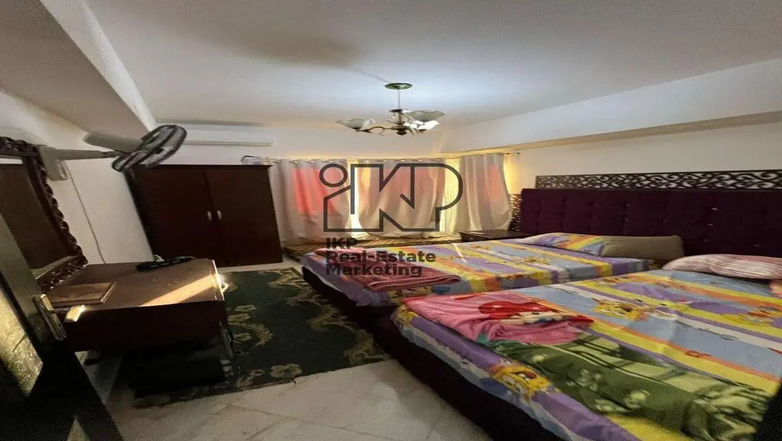 Resale Chalet Fully Furnished in Aroma