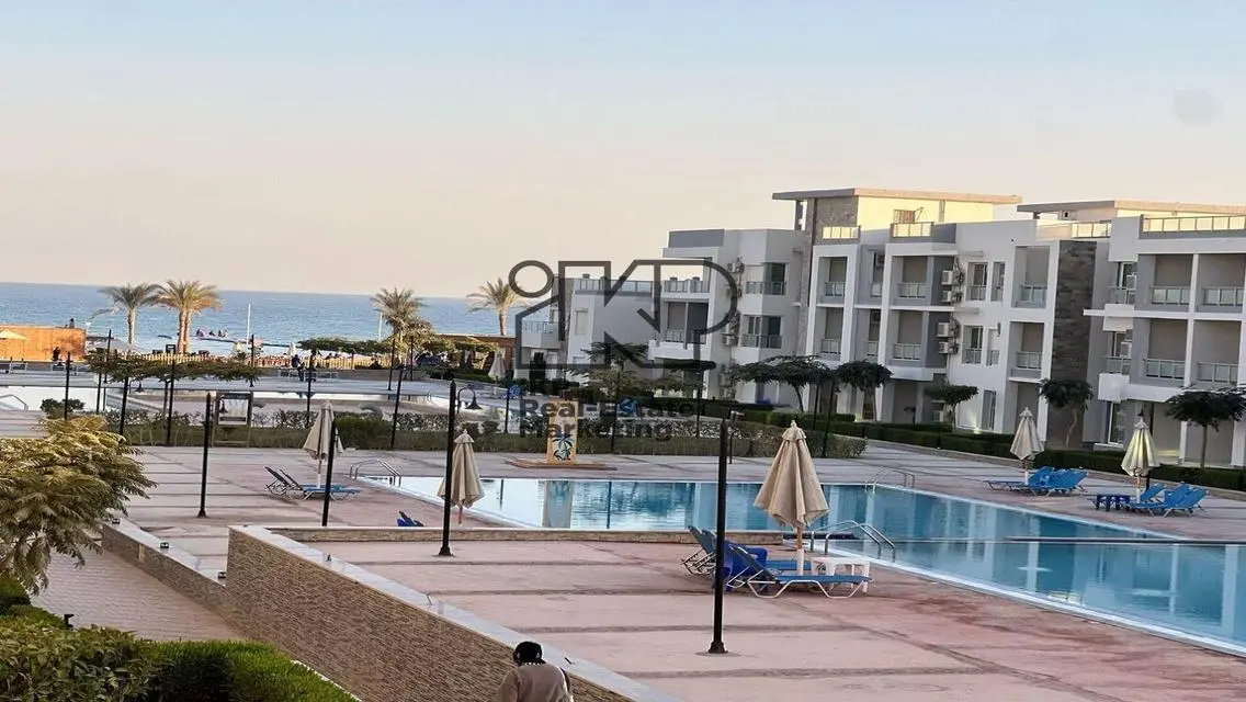 Resale Chalet Fully Furnished in Aroma
