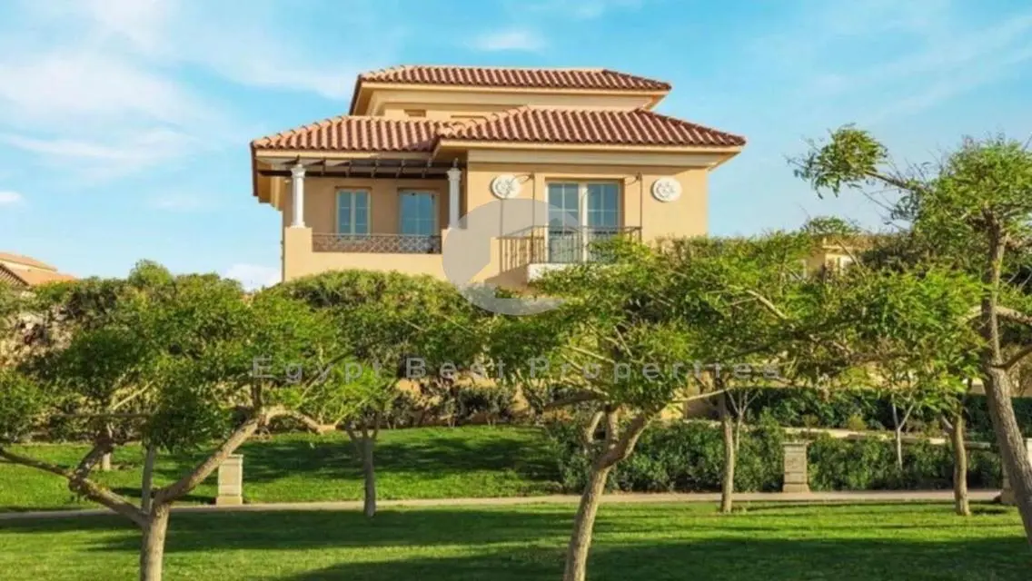 VILLA FOR SALE\ HYDE PARK SIXTH SETTLEMENT \5% DP