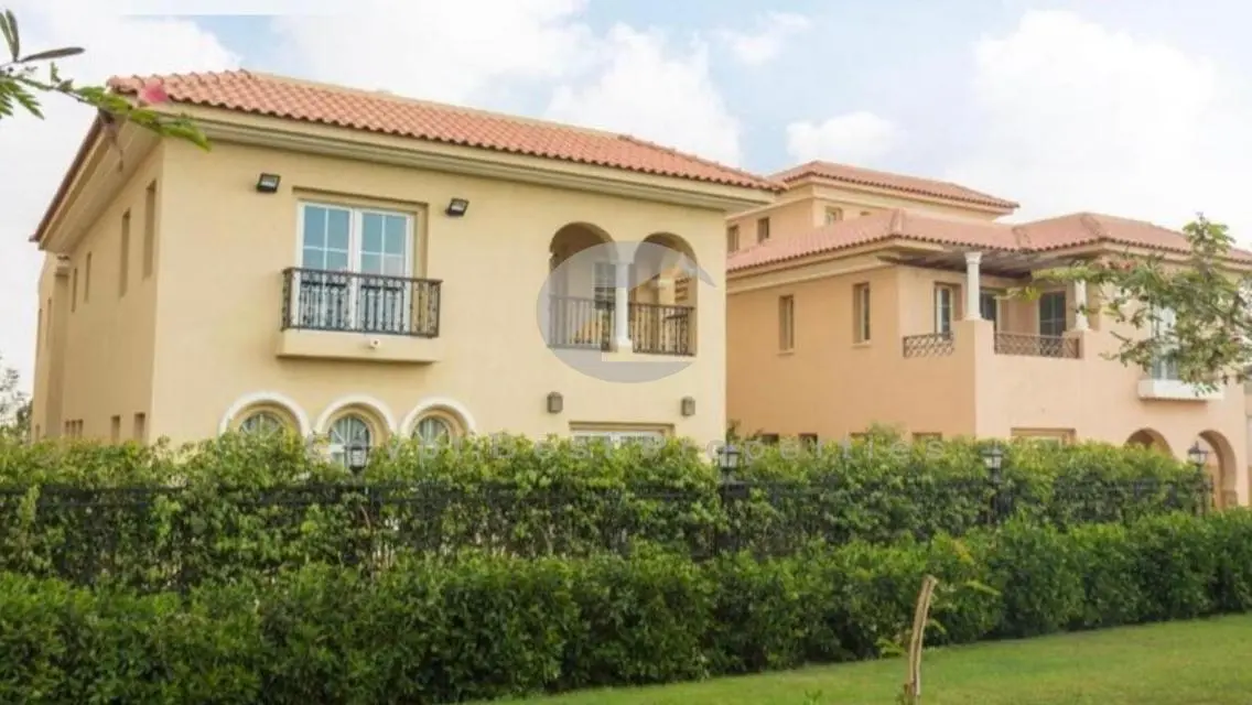 VILLA FOR SALE\ HYDE PARK SIXTH SETTLEMENT \5% DP
