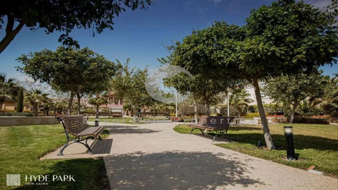 VILLA FOR SALE\ HYDE PARK SIXTH SETTLEMENT \5% DP