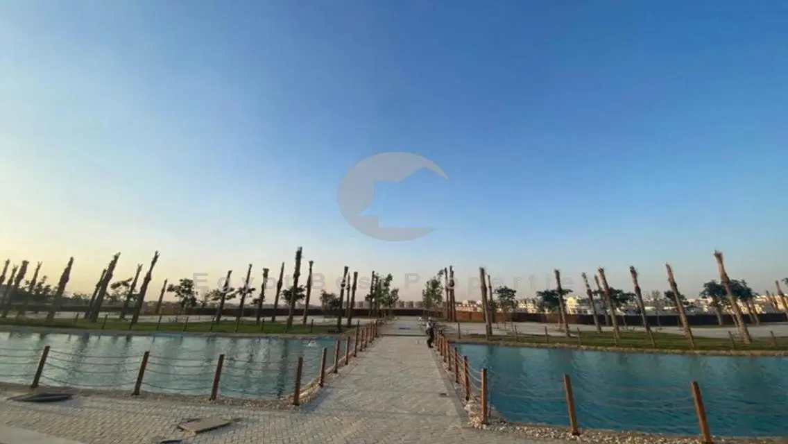 VILLA FOR SALE\ HYDE PARK SIXTH SETTLEMENT \5% DP