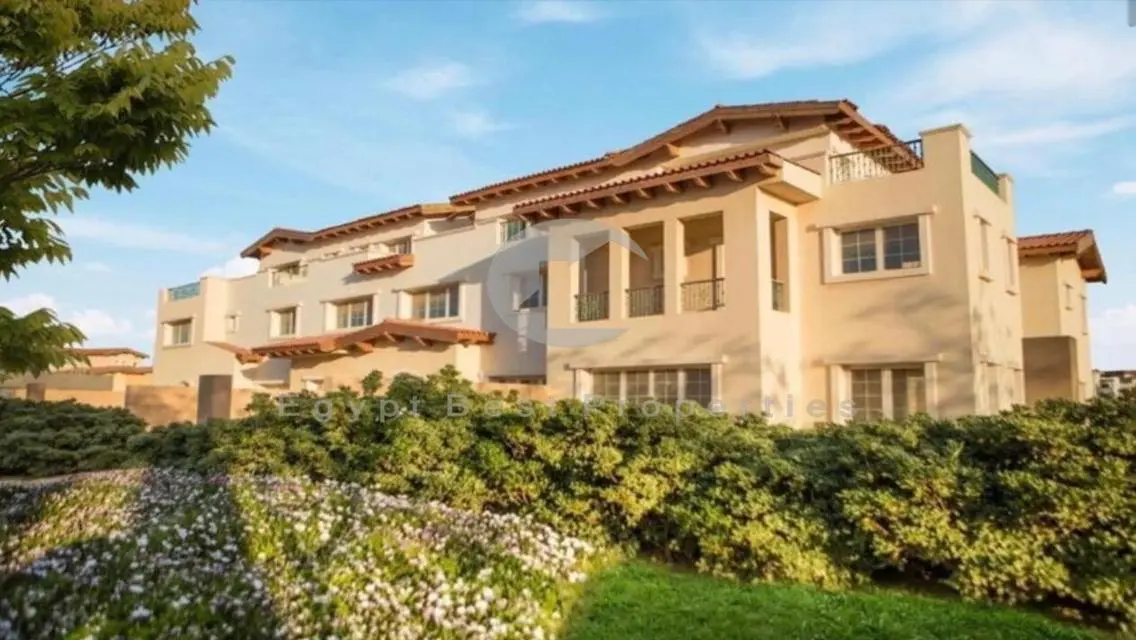 VILLA FOR SALE\ HYDE PARK SIXTH SETTLEMENT \5% DP