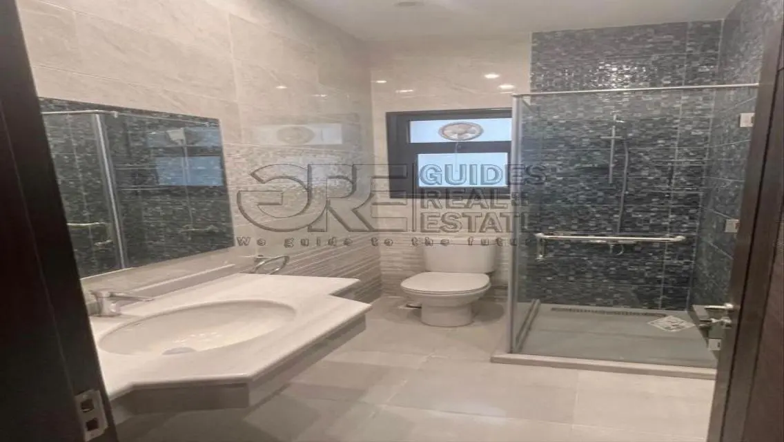 apartment with garden for sale in Green 5 Compoun