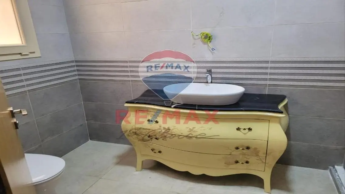 A new Super lux villa in Maxim in New Cairo