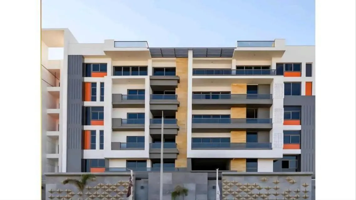For sale 3BR Apt prime location , Fifth Settlement