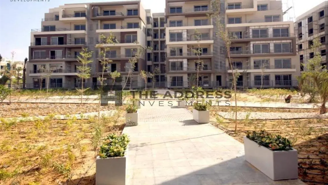 with just 3% DP own unit in palm hills new cairo