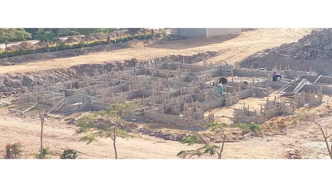 Investment opportunity a plot of land in HOOD 1