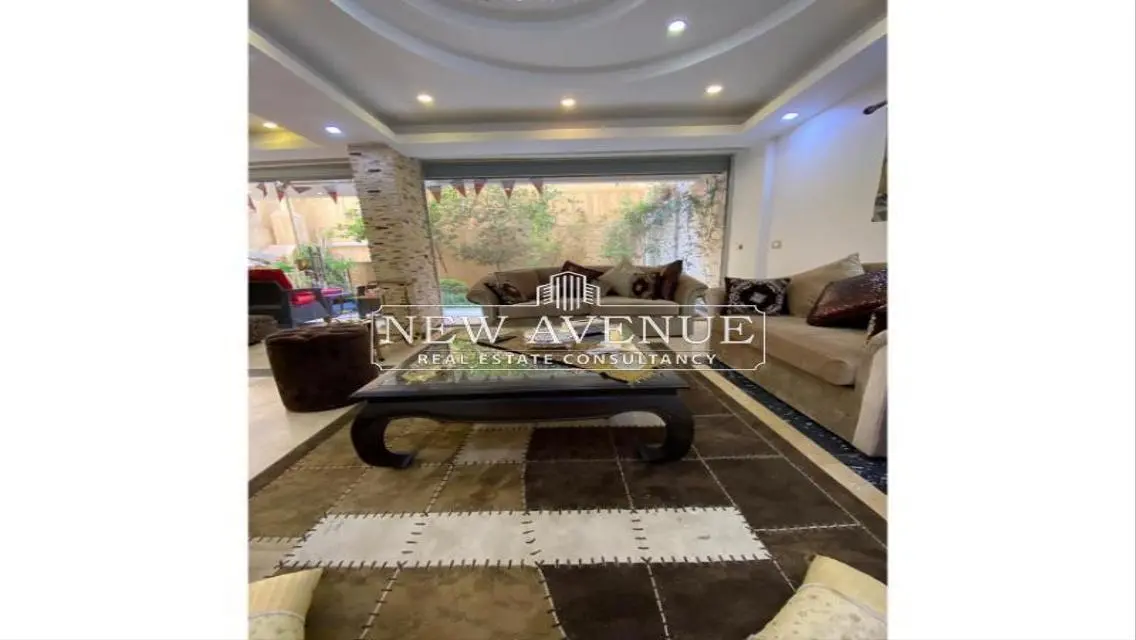Duplex with garden high end finishing with jacuzzi