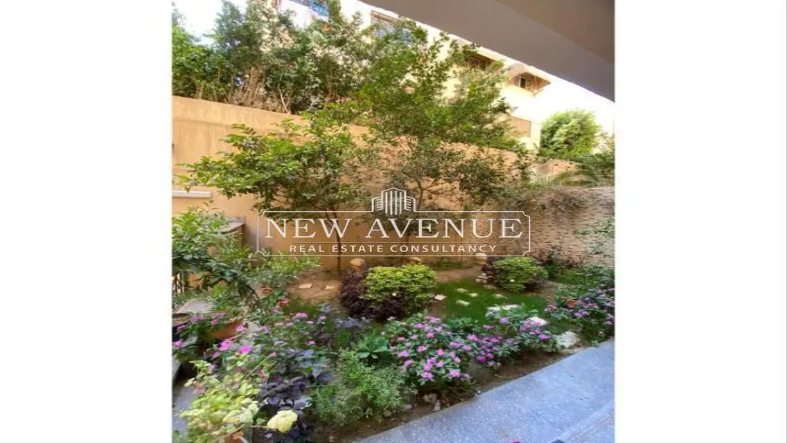Duplex with garden high end finishing with jacuzzi