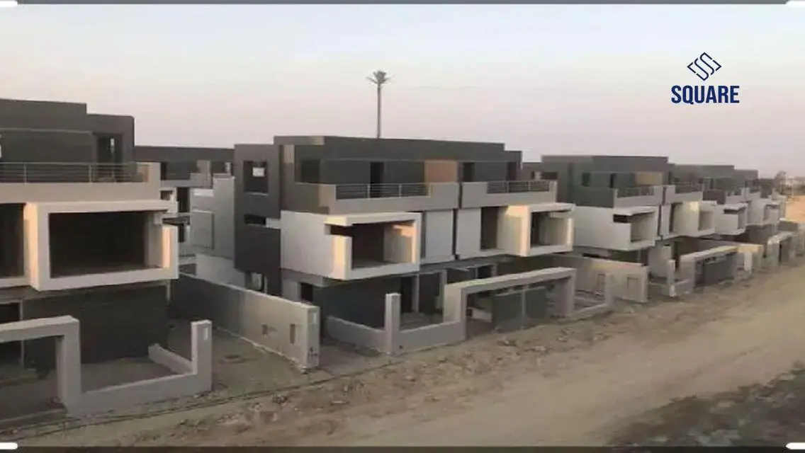 Prime Location 25% DP Twin Villa Ready to Move