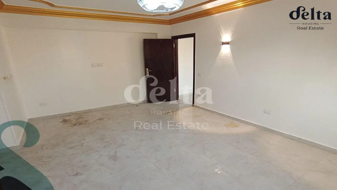 Stylish Apartment for Rent with Balcony at 6500 EGP